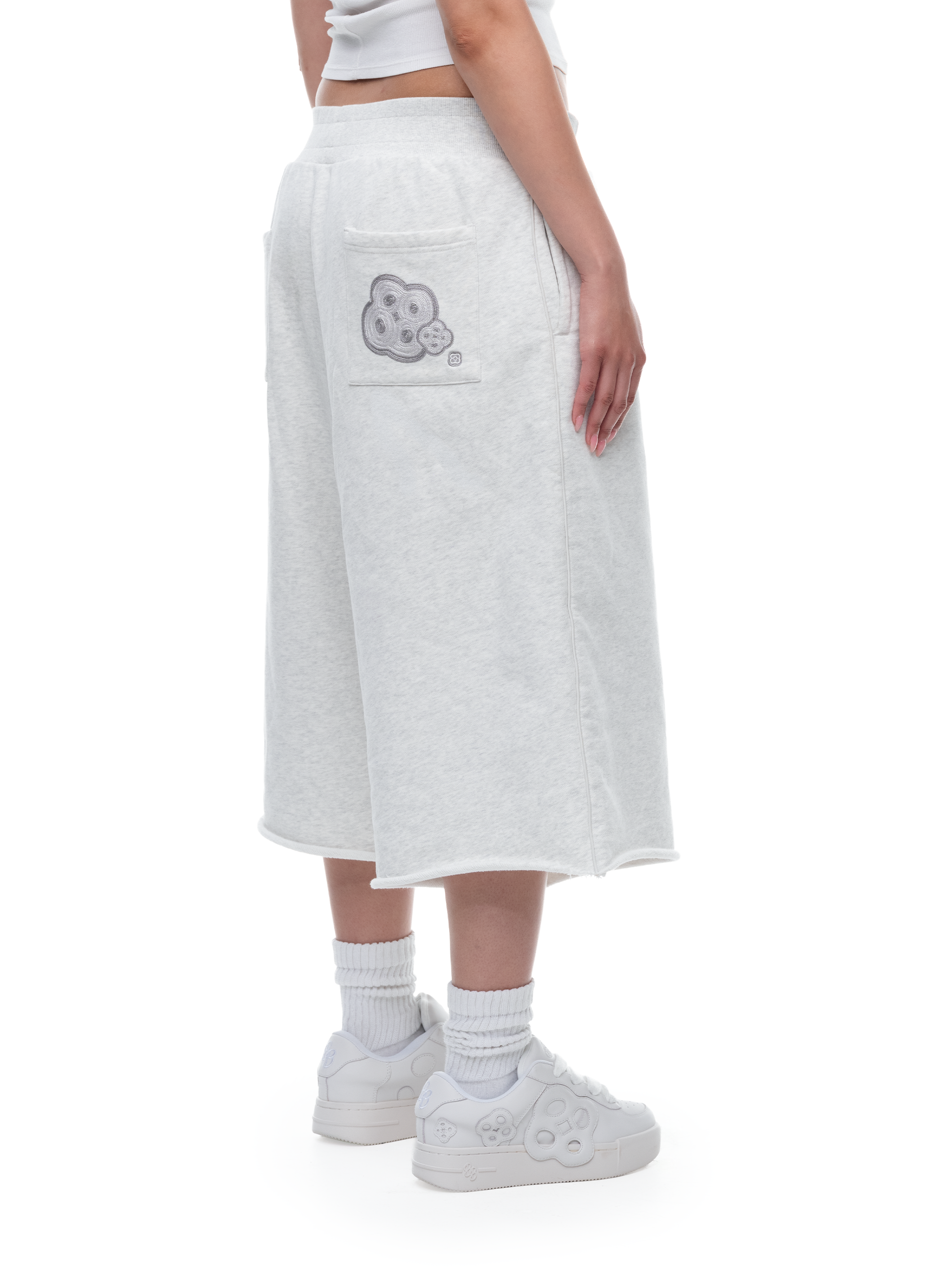 HEAVY DOUBLE LAYERED SWEATSHORTS