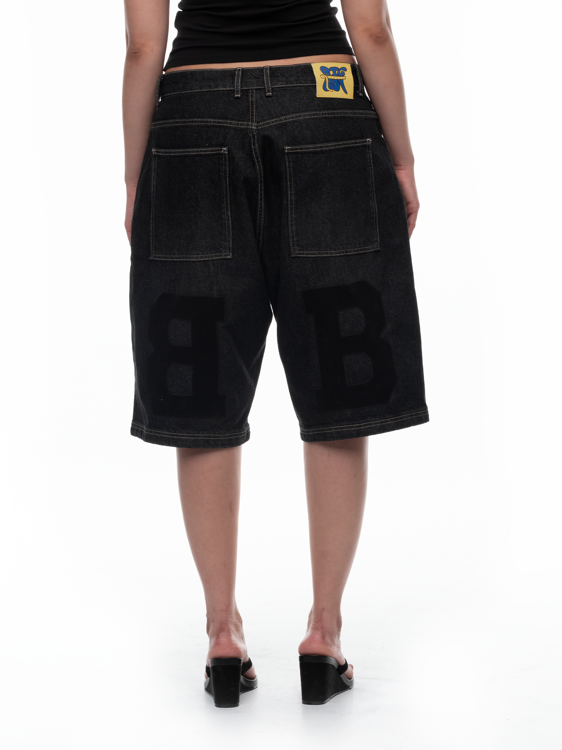 BLACK DENIM SHORTS
