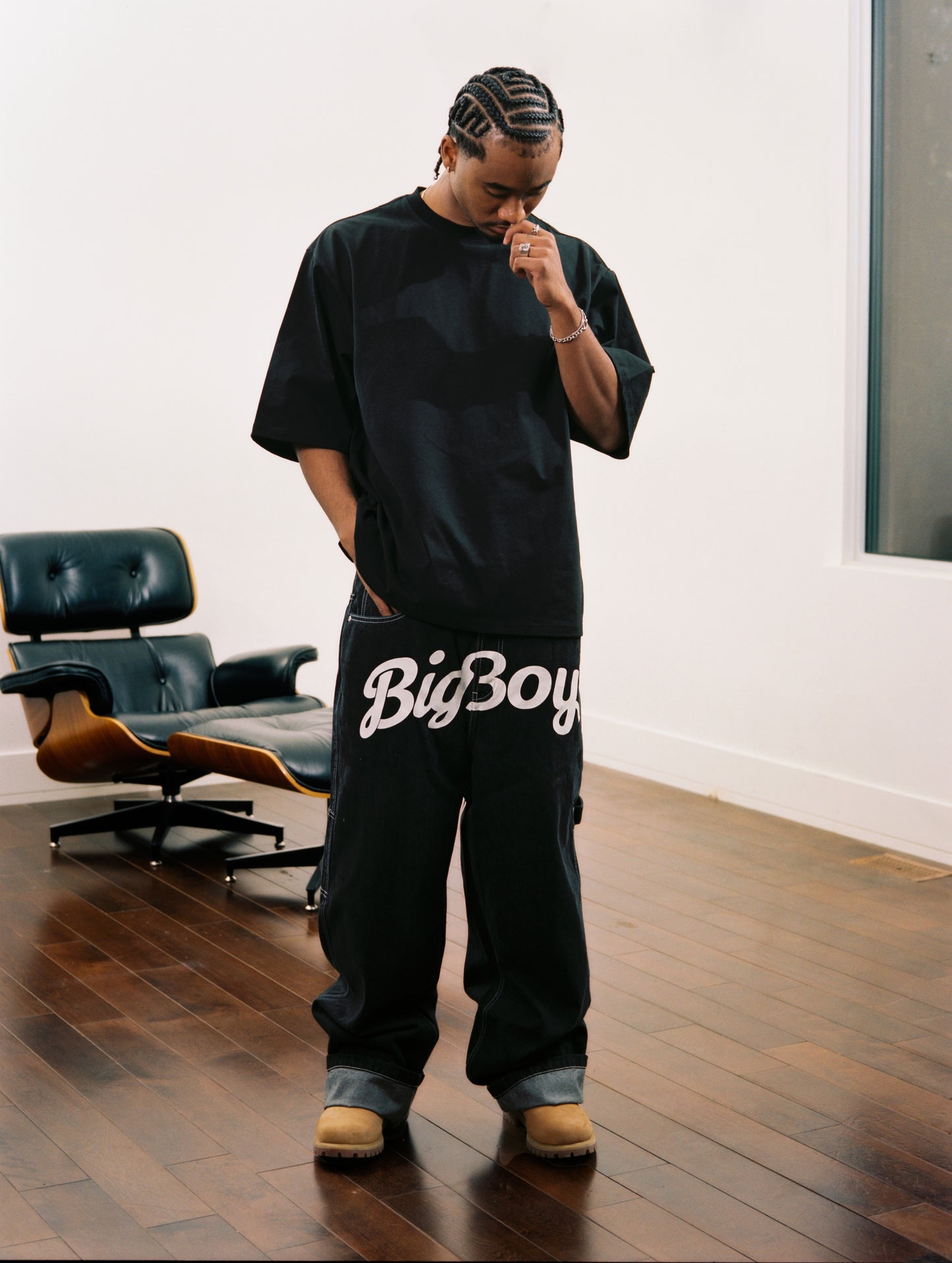 THE TEE - BLACK